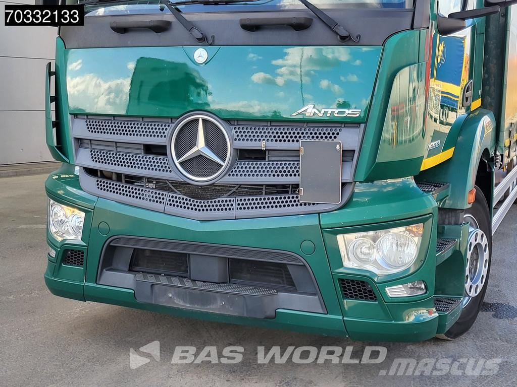 Mercedes-Benz Antos 1833 4X2 18tonner curtainsides 2000kg Ladebo Schuifzeilopbouw