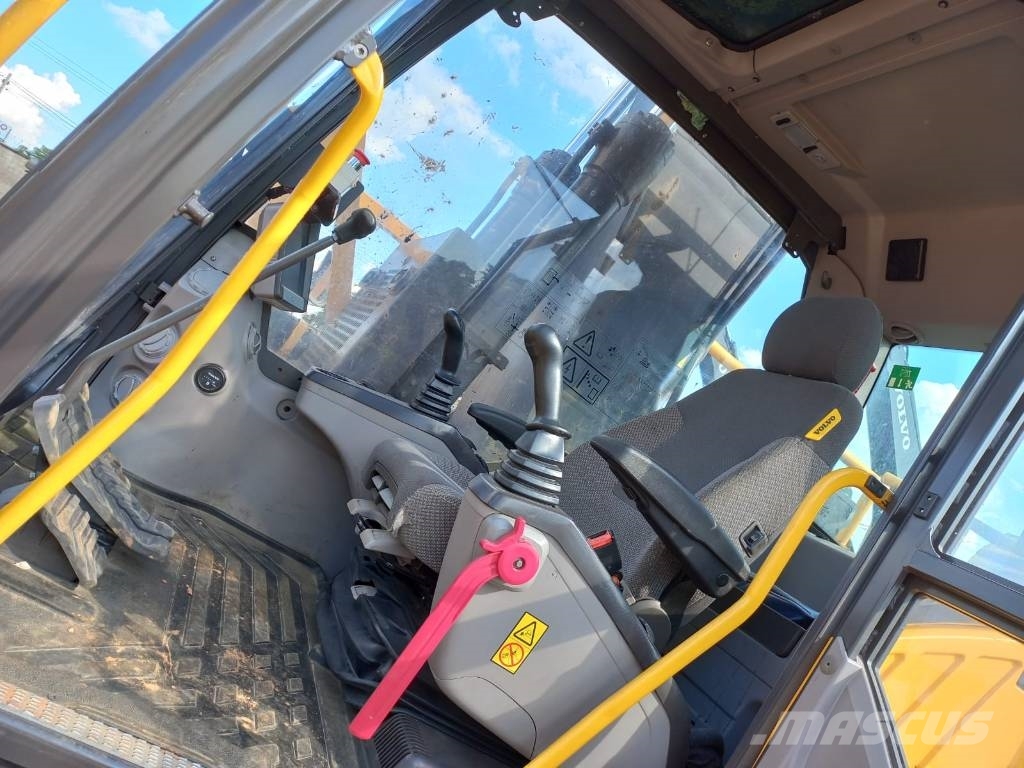 Volvo EC220DL Florestal Bageri guseničari