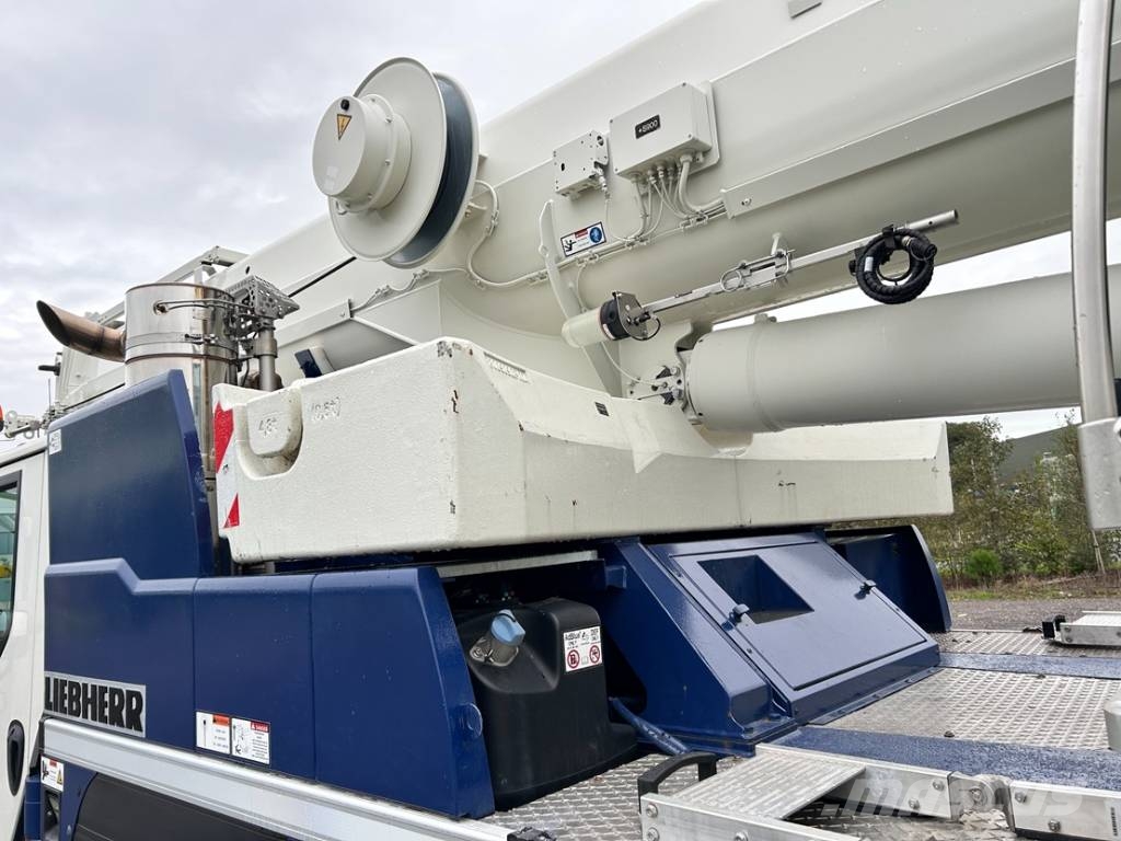 Liebherr LTM1060-3.1 with Only 1948 hours Maastikutõstukid
