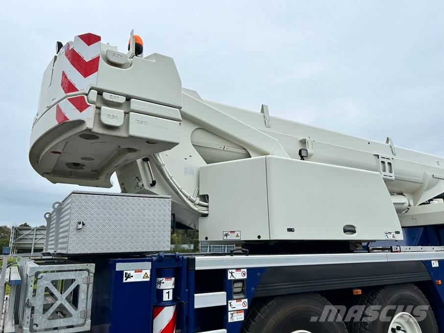 Liebherr LTM1060-3.1 with Only 1948 hours Maastikutõstukid