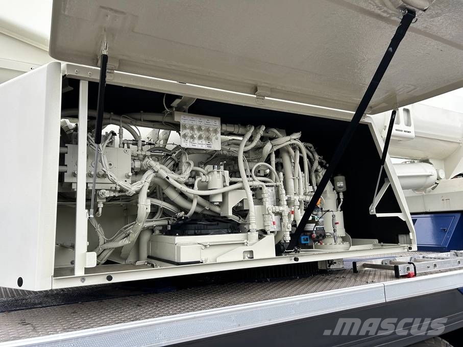 Liebherr LTM1060-3.1 with Only 1948 hours Maastikutõstukid