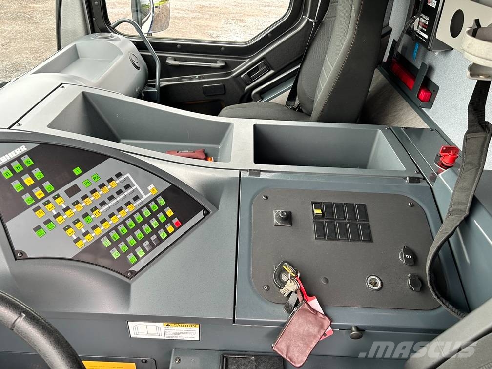 Liebherr LTM1060-3.1 with Only 1948 hours Maastikutõstukid