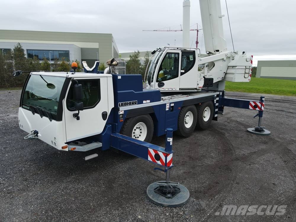 Liebherr LTM1060-3.1 with Only 1948 hours Maastikutõstukid