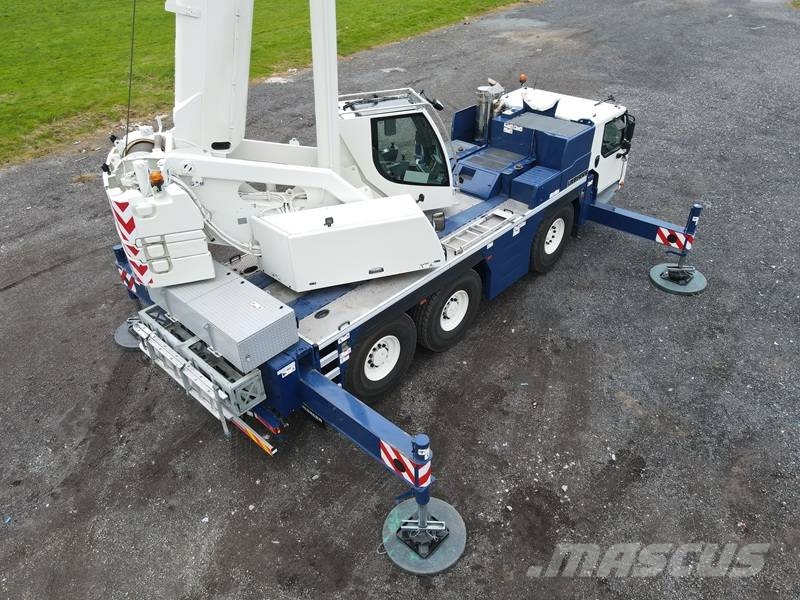 Liebherr LTM1060-3.1 with Only 1948 hours Maastikutõstukid