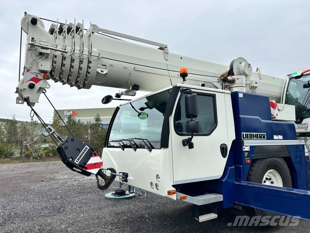 Liebherr LTM1060-3.1 with Only 1948 hours Maastikutõstukid