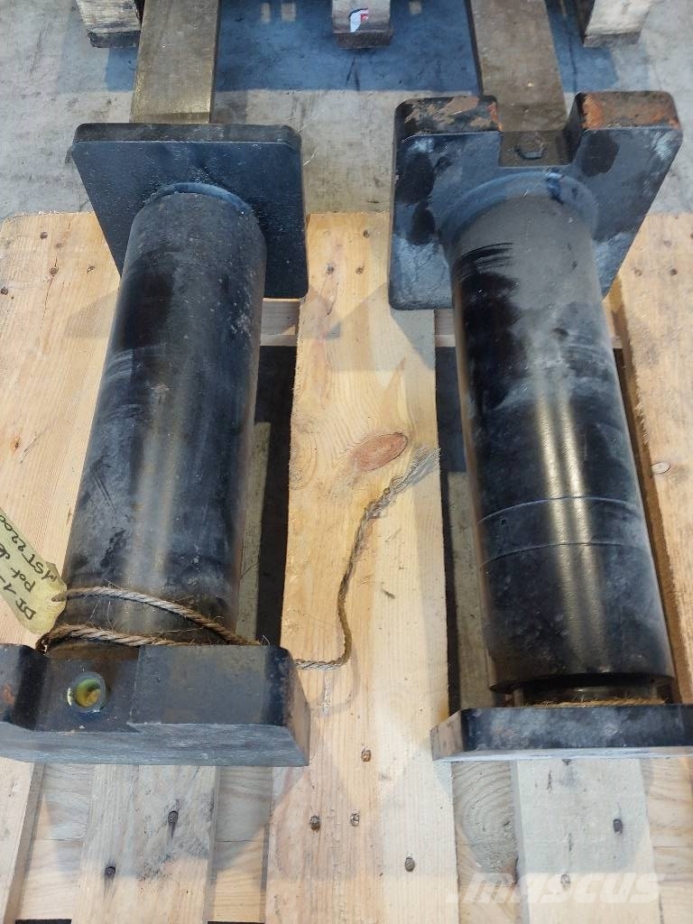 Morooka 1-17330-1221 / POT DE TENSION / MST-2200VDR Pásy, reťaze a podvozok