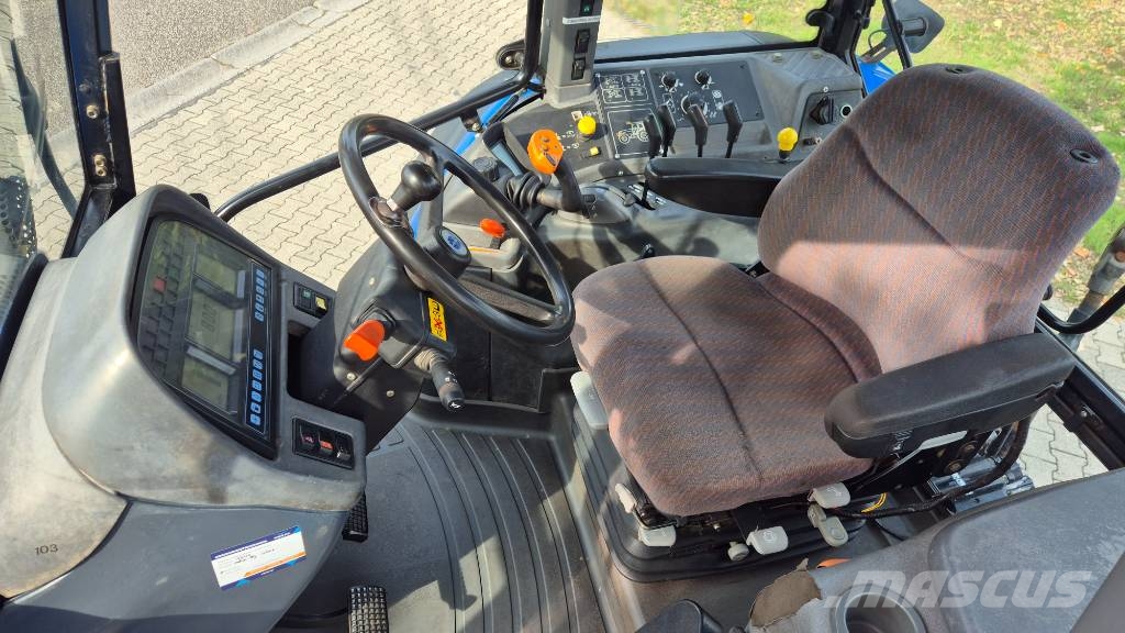 New Holland TM 155 PC with creeper and airco Traktorid