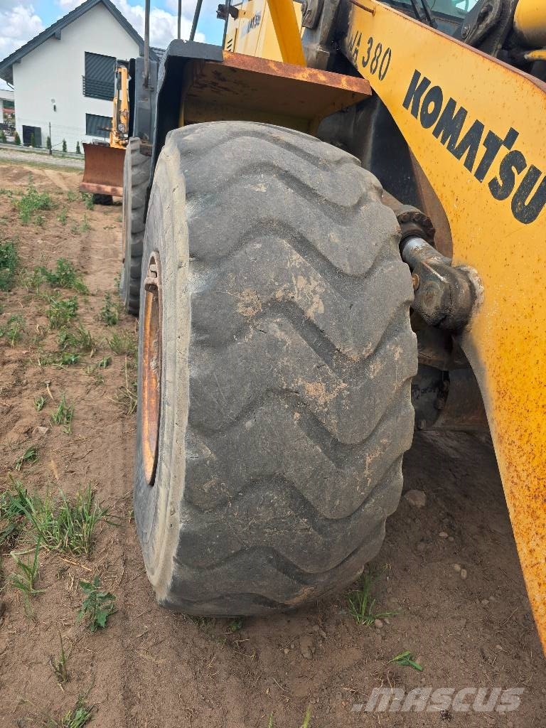 Komatsu WA 380-5H Cargadoras sobre ruedas
