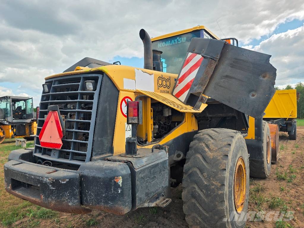 Komatsu WA 380-5H Cargadoras sobre ruedas