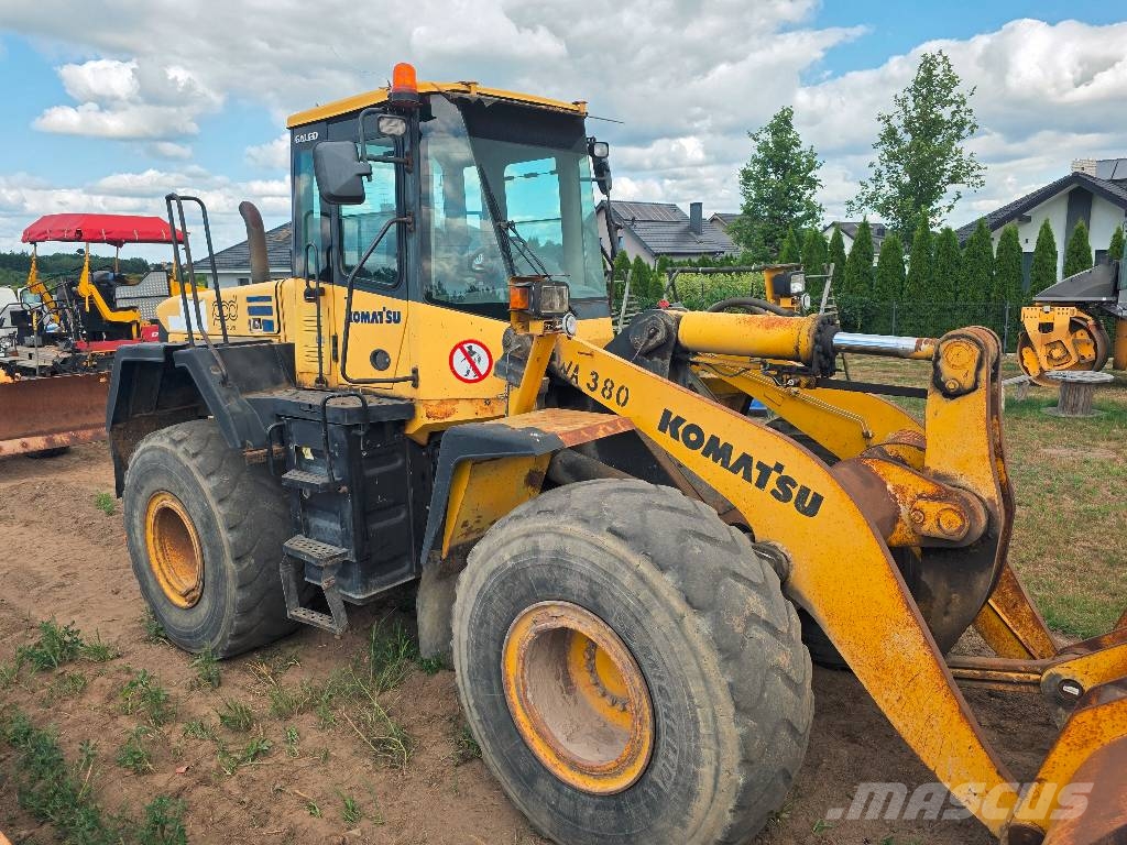 Komatsu WA 380-5H Cargadoras sobre ruedas