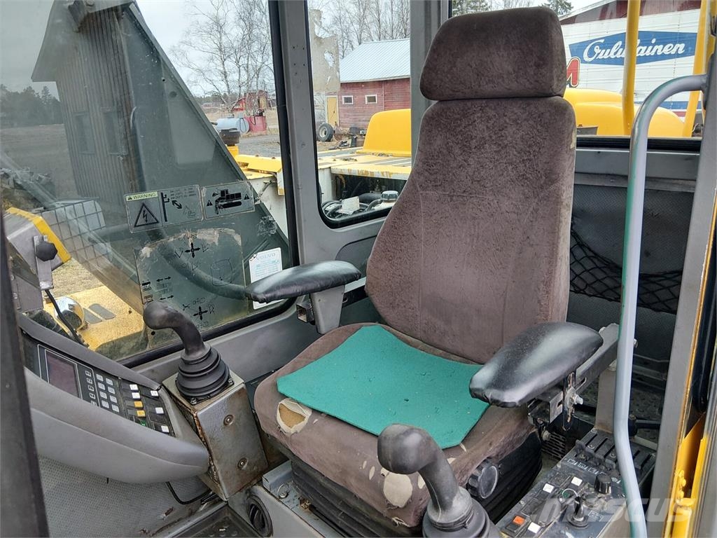 Volvo EC280 Vikšriniai ekskavatoriai