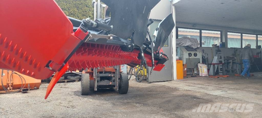 Prinoth New Leitwolf Pistenraupen