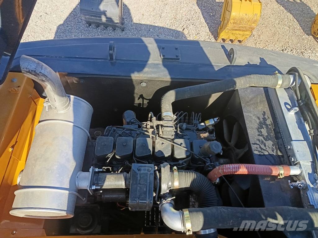 Hyundai 220LC-9s Lánctalpas kotrók