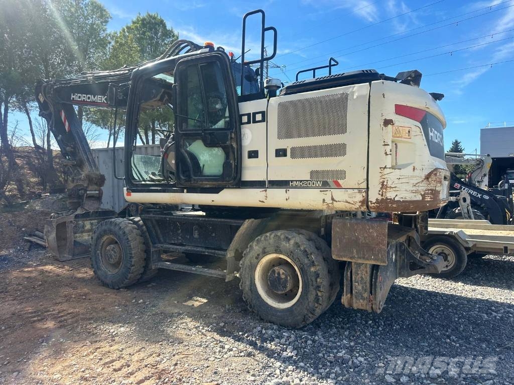 Hidromek Koparka HIDROMEK HMK 200W‑4 2018 22 Tony Gumikerekes kotrók