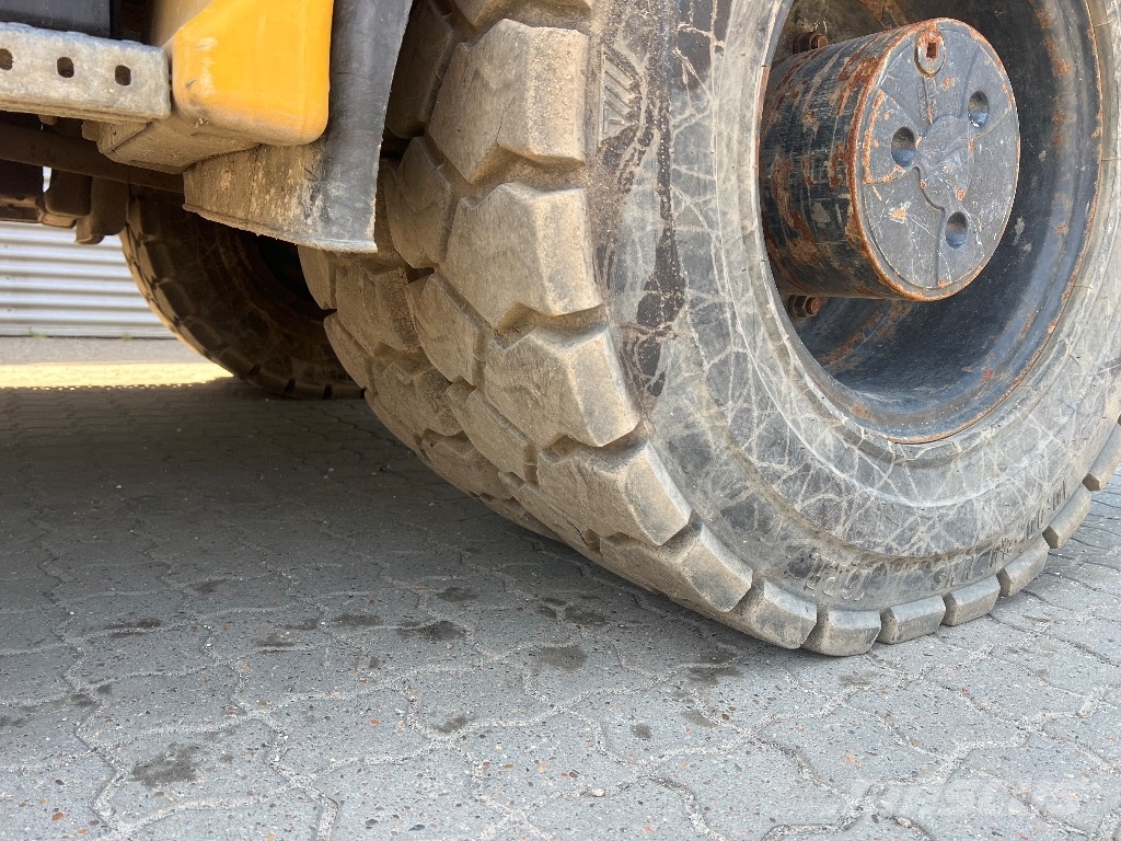 Hydrema MX 16 Excavadoras de ruedas