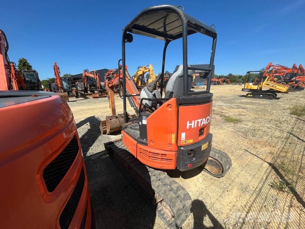 Hitachi ZX26U حفارات صغيرة أقل من 7 طن (حفارات صغيرة)