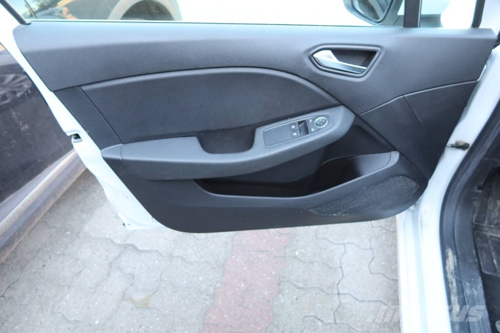 Renault CLIO Voiture