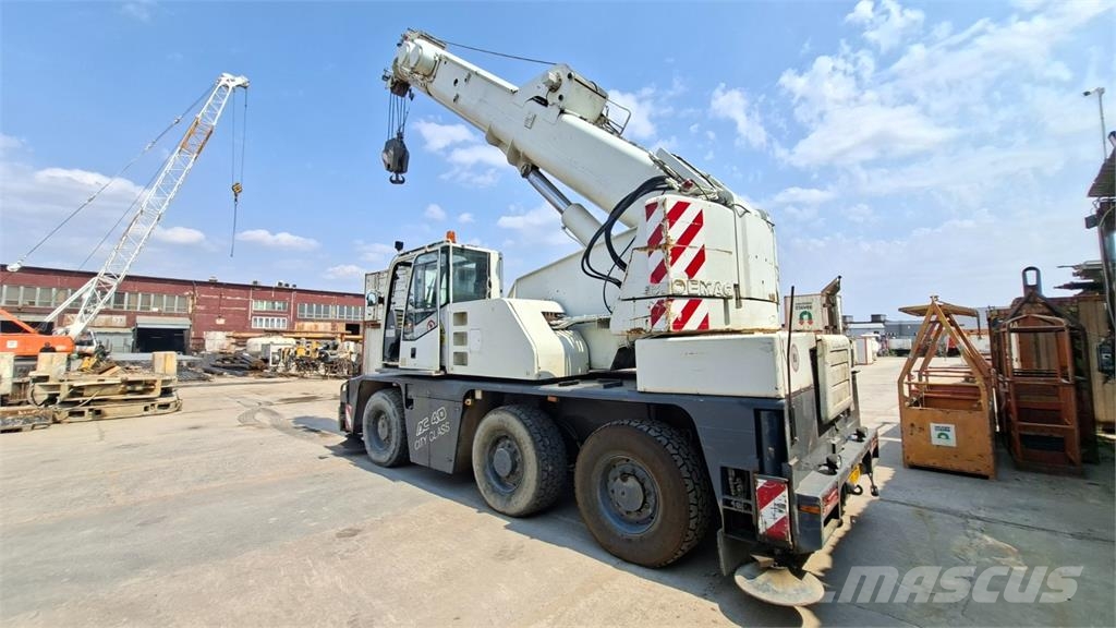 Demag AC 40-1 6X6 Camiões de chassis e cabine