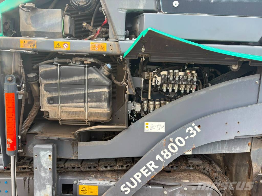 Vögele SUPER 1800-3i Asfaltadoras