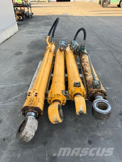 Liebherr R 954 B USED HYDRAULIC CYLINDER COMPLET Гидравлическая система