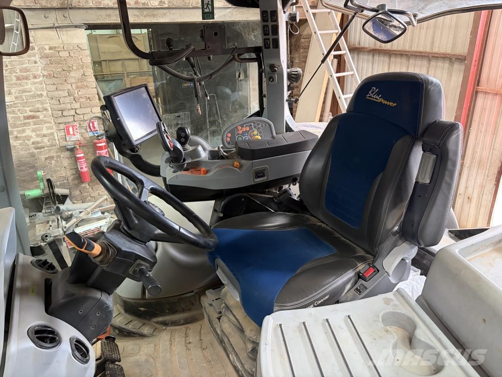 New Holland T7.315 HD AC Traktoren