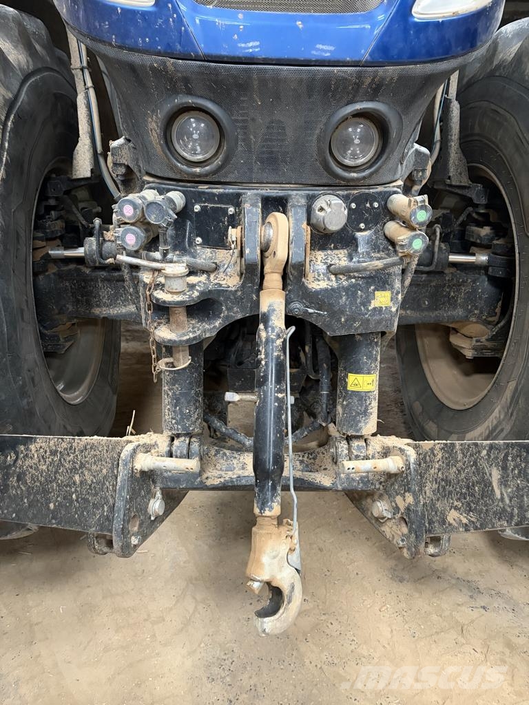 New Holland T7.315 HD AC Traktoren