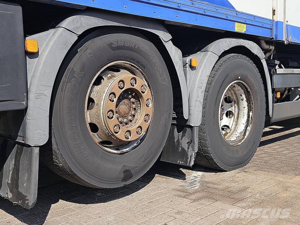MAN 26.440 TGX 6X2 TAILLIFT شاحنات ذات هيكل صندوقي