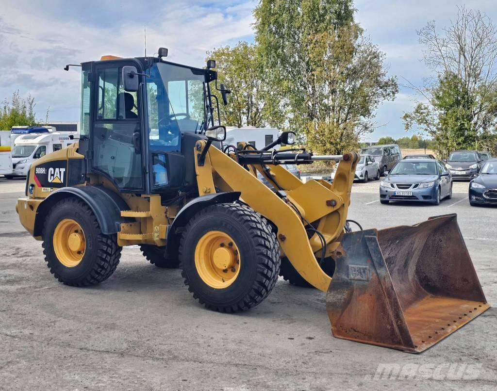 CAT 908 H 2 Iekrāvēji uz riteņiem