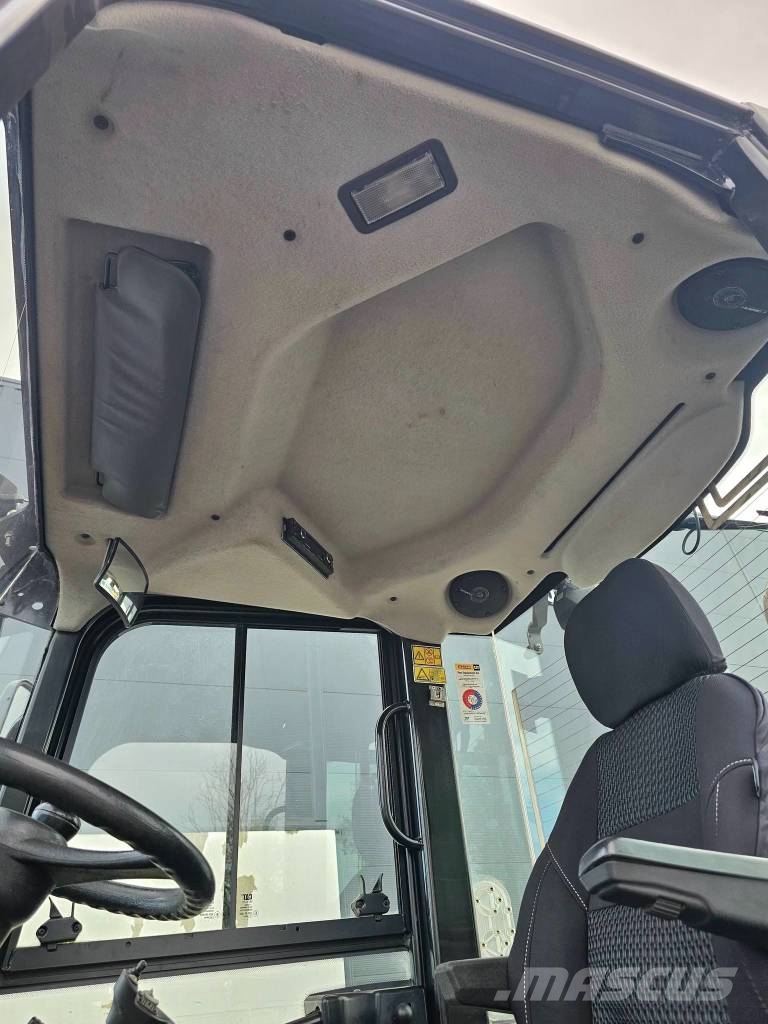 CAT 908 H 2 Iekrāvēji uz riteņiem