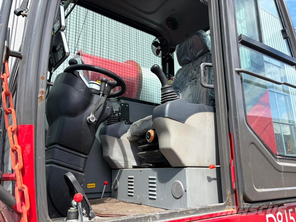 Minrui 4M3 Self Loading Concrete Mixer 4x4 Domíchávače betonu