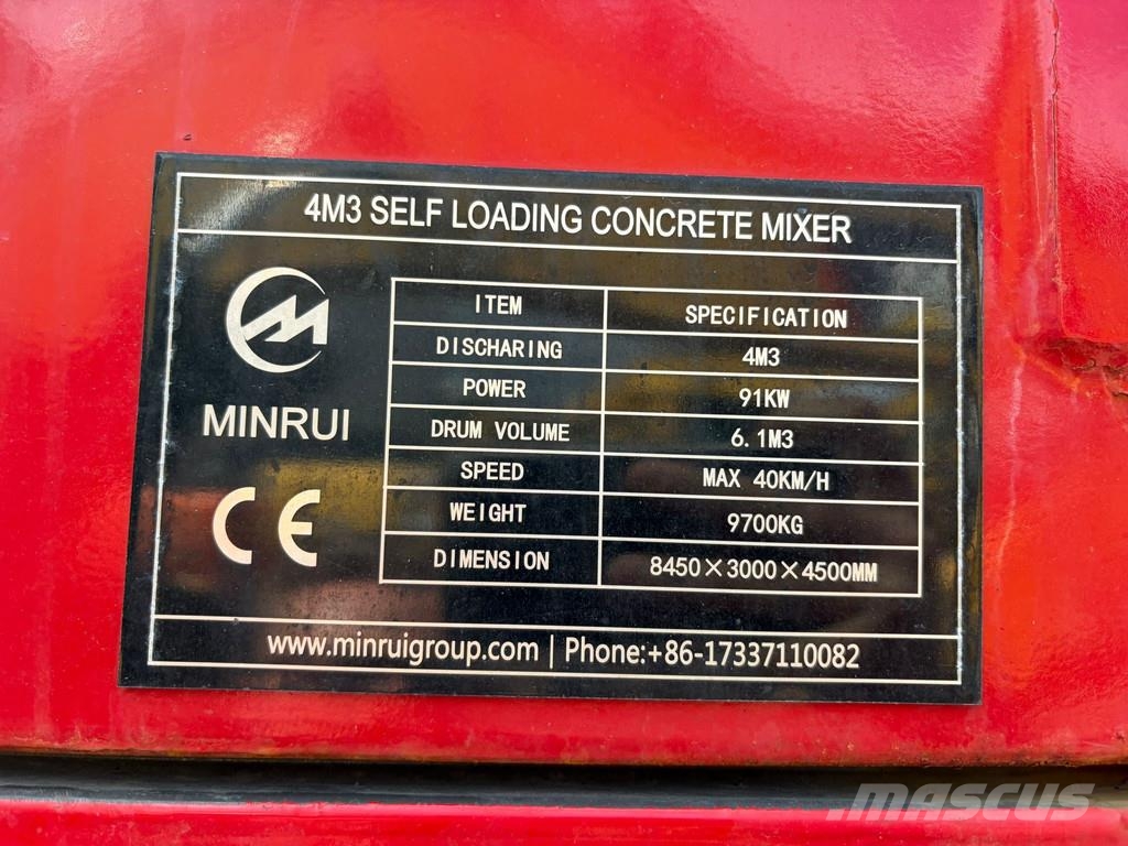 Minrui 4M3 Self Loading Concrete Mixer 4x4 Domíchávače betonu