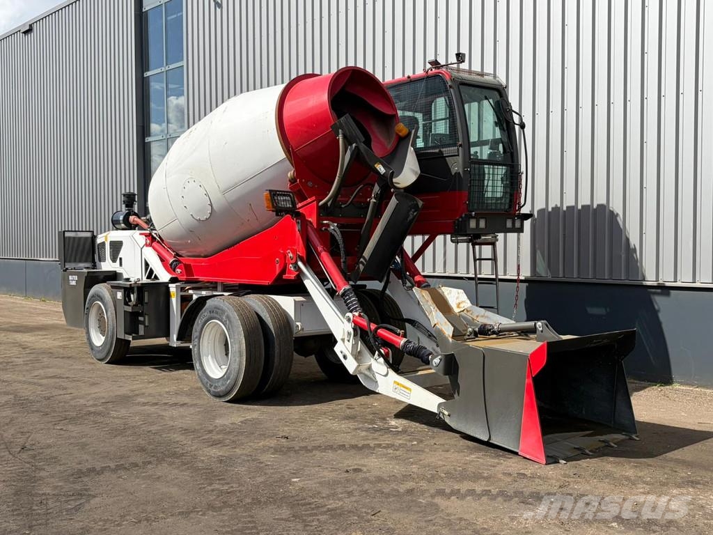 Minrui 4M3 Self Loading Concrete Mixer 4x4 Beton-Mischfahrzeuge