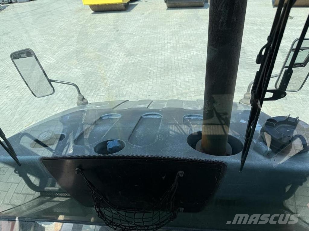 Hamm DV 90 VV مداحل ثنائية الاسطوانة