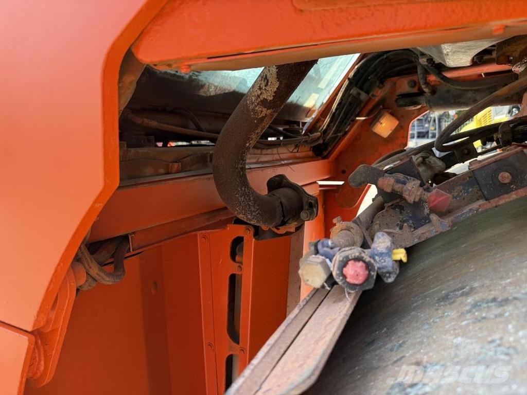 Hamm DV 90 VV مداحل ثنائية الاسطوانة