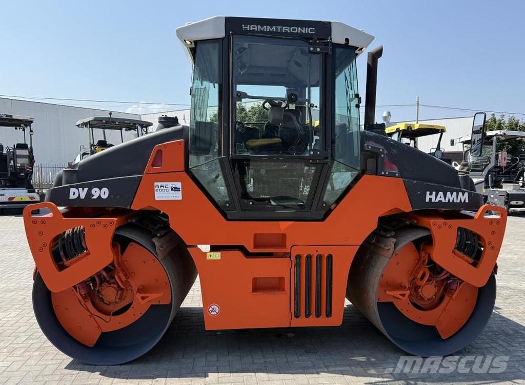 Hamm DV 90 VV مداحل ثنائية الاسطوانة