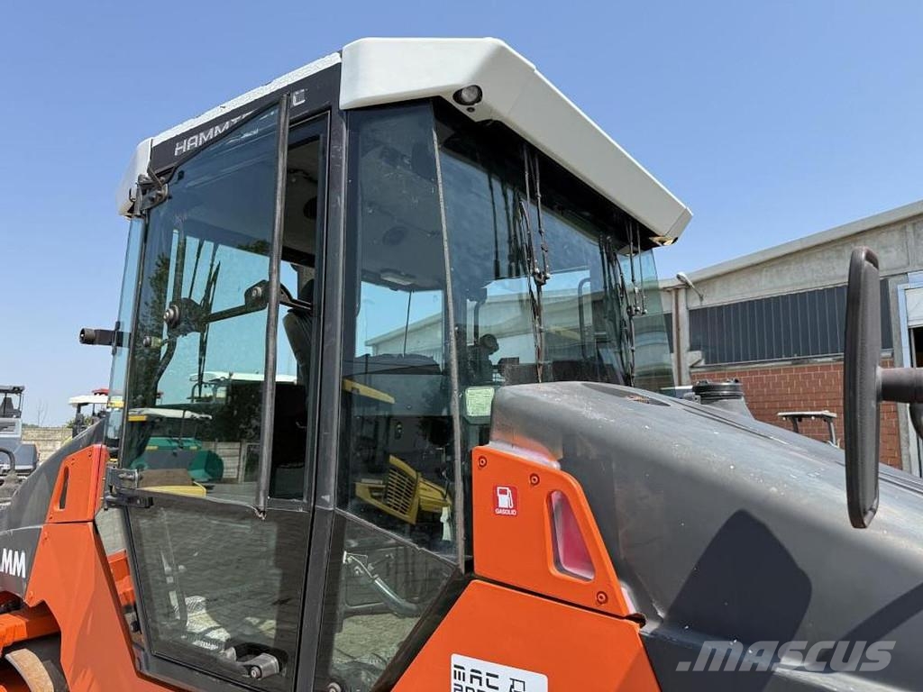 Hamm DV 90 VV مداحل ثنائية الاسطوانة