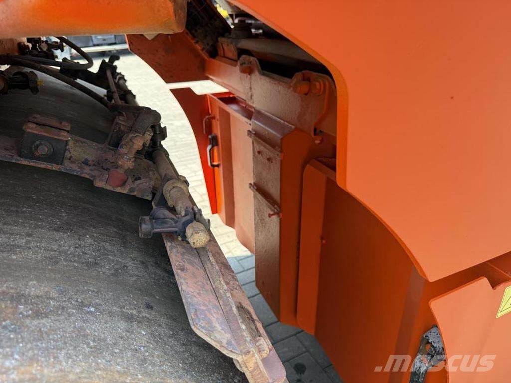 Hamm DV 90 VV مداحل ثنائية الاسطوانة