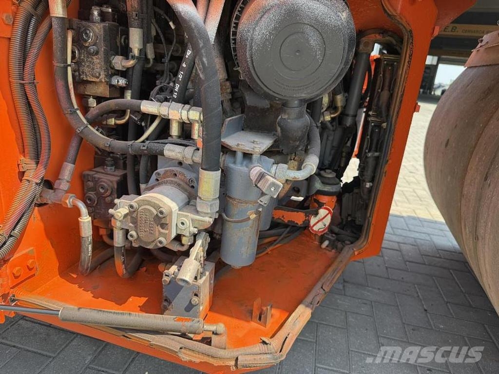 Hamm DV 90 VV مداحل ثنائية الاسطوانة