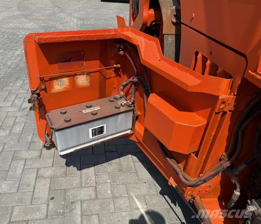 Hamm DV 90 VV مداحل ثنائية الاسطوانة