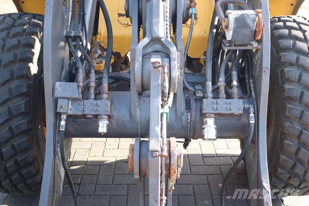 Volvo L35G | A/C | 30KM | AUTO LUBE | QUICK COUPLER | ST Gumikerekes homlokrakodók