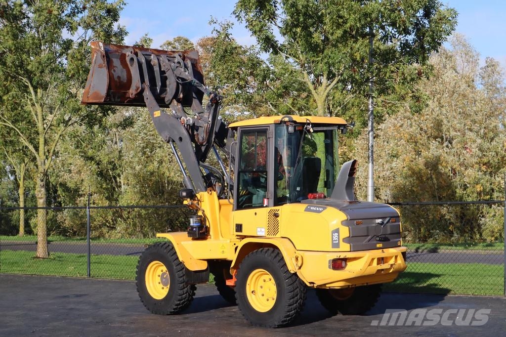 Volvo L35G | A/C | 30KM | AUTO LUBE | QUICK COUPLER | ST Gumikerekes homlokrakodók