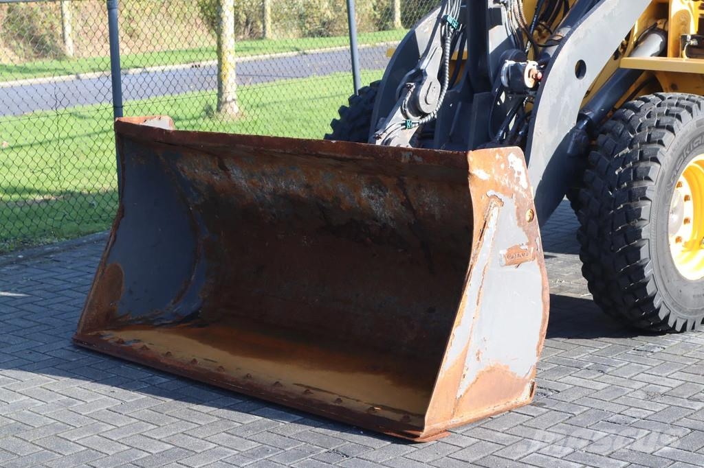 Volvo L35G | A/C | AUTO LUBE | QUICK COUPLER | STAGE V Rataslaadurid