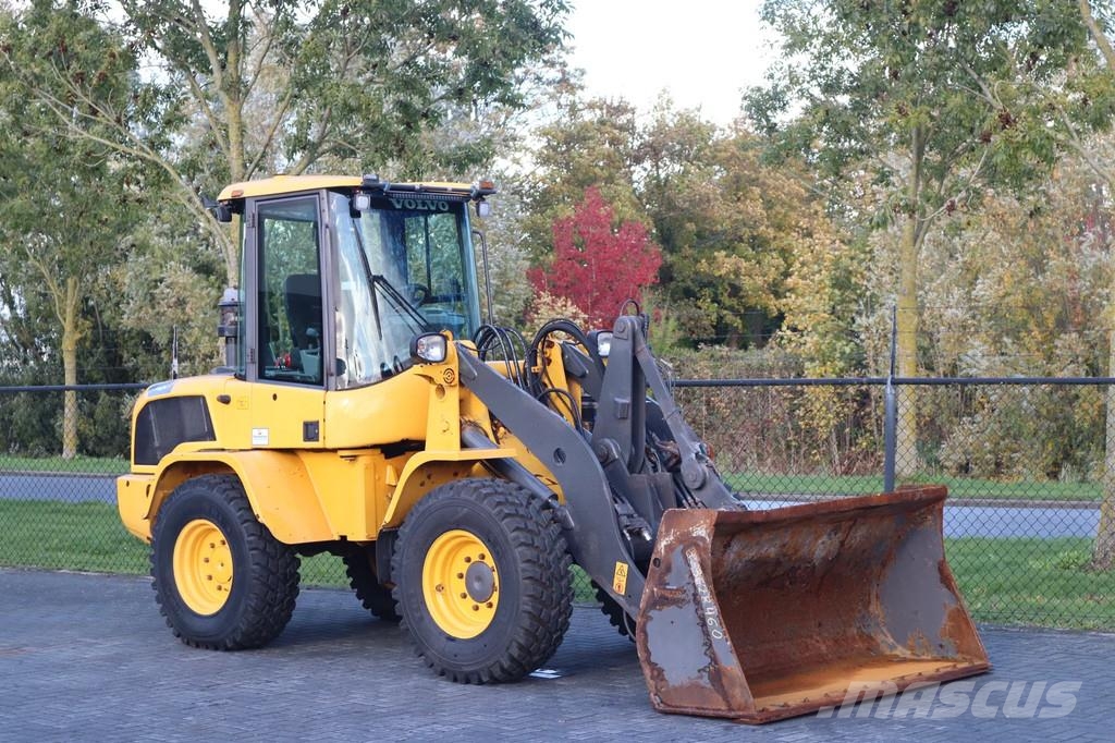 Volvo L35G | A/C | AUTO LUBE | QUICK COUPLER | STAGE V Rataslaadurid