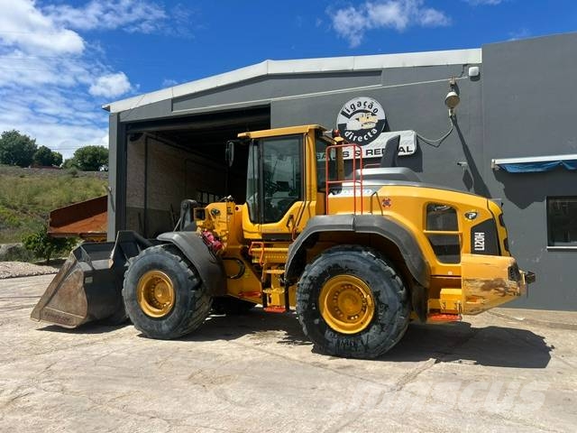 Volvo L 120 H لوادر بعجل