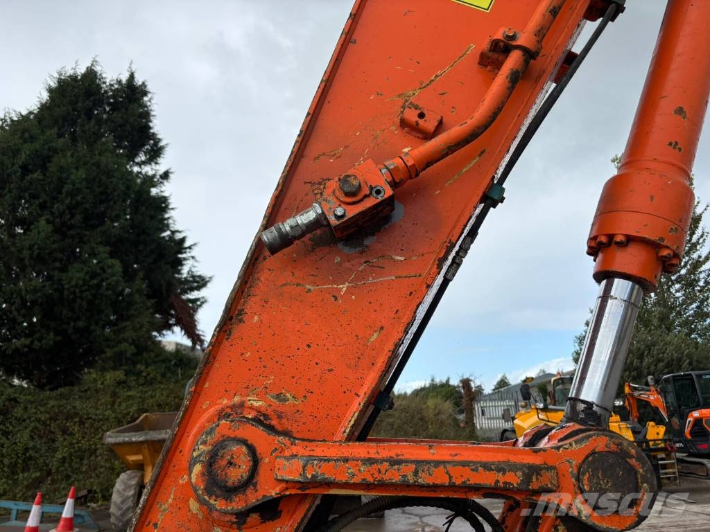 Hitachi ZX 225 US LC-3 Crawler excavators