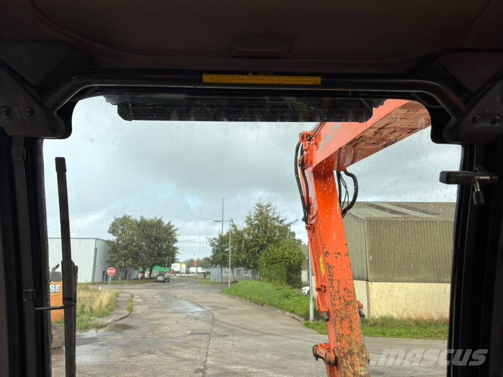 Hitachi ZX 225 US LC-3 Crawler excavators