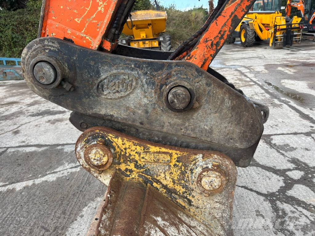 Hitachi ZX 225 US LC-3 Crawler excavators