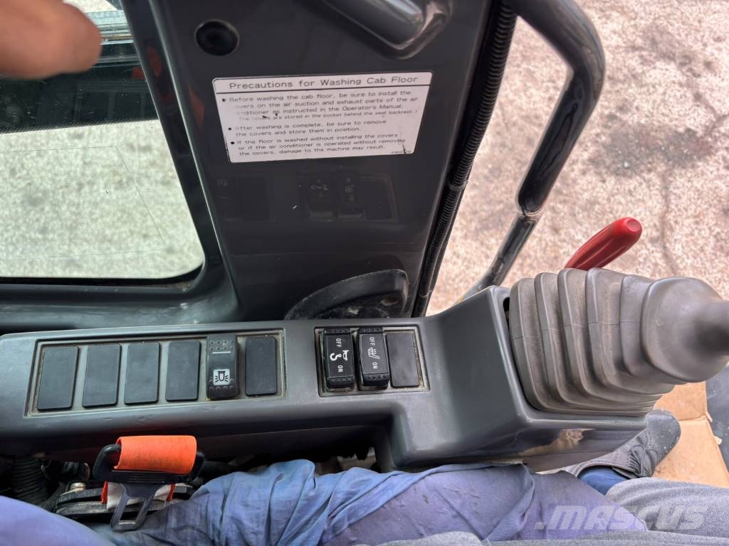 Hitachi ZX 225 US LC-3 Crawler excavators