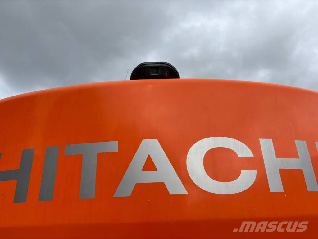 Hitachi ZX 225 US LC-3 Crawler excavators