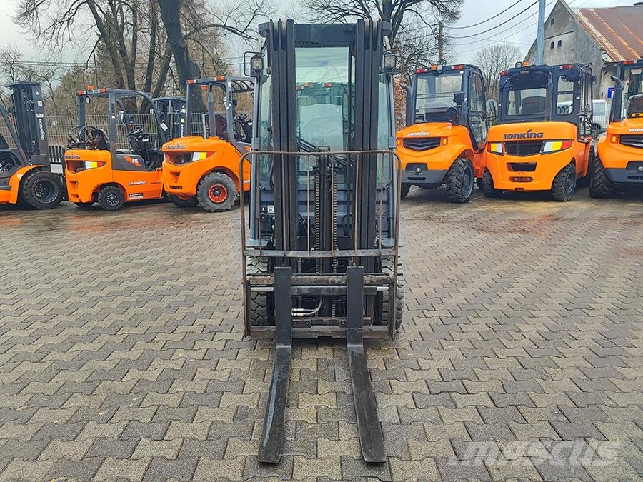 Toyota 02-8FGF15 Περονοφόρα ανυψωτικά κλαρκ με φυσικό αέριο LPG